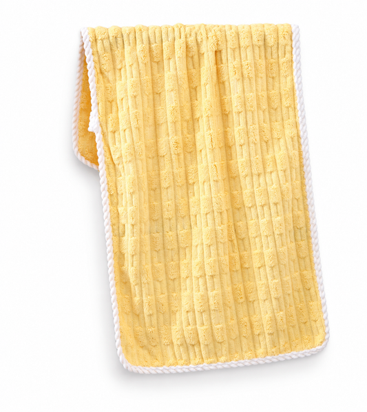 Velory Grid-Textured Microfiber Bath Towel — white background