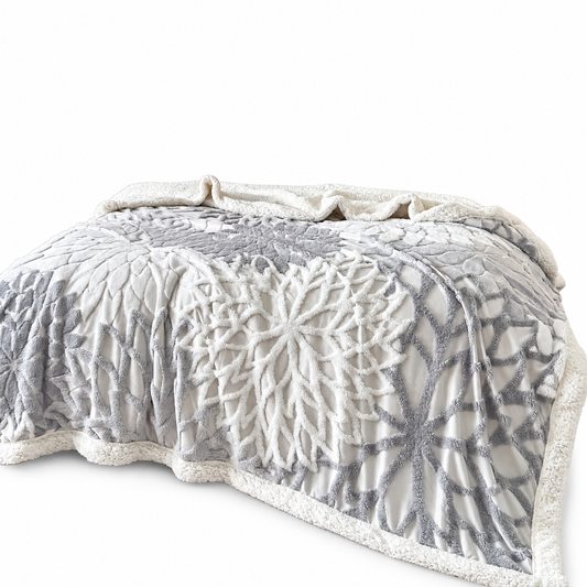 Velory Tufted Polyester Blanket — white background